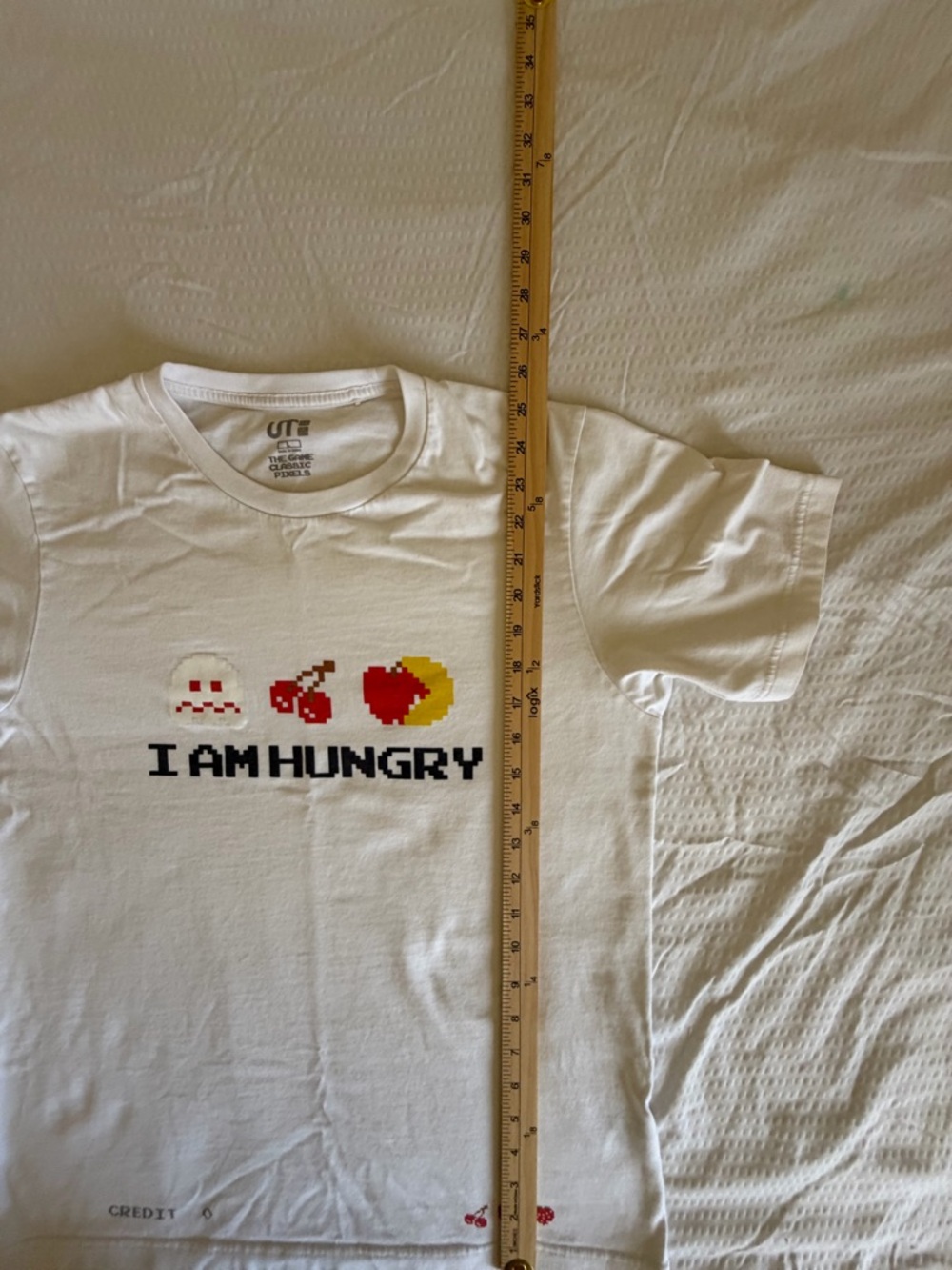 Unisex’s Uniqlo The Game classic pixels White Graphic Tee - Picture 8 of 8
